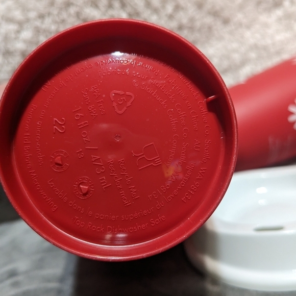 Starbucks 25th anniversary plastic 16 oz. With lids. Limited edition - Picture 5 of 9